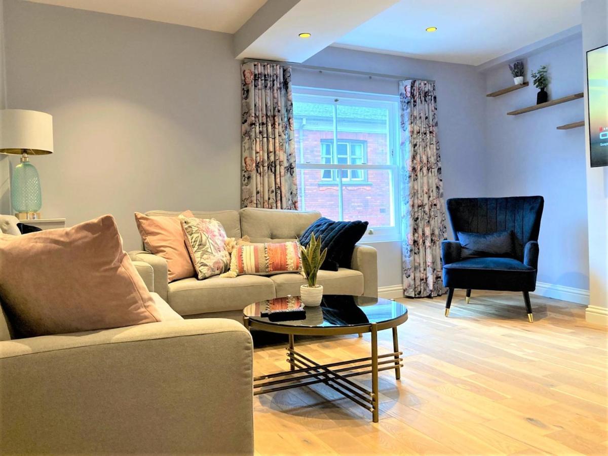 Апартаменты Escape 2 Unwind, Minster Retreat - Sleeps 5 Йорк Экстерьер фото