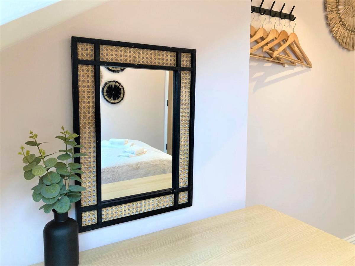 Апартаменты Escape 2 Unwind, Minster Retreat - Sleeps 5 Йорк Экстерьер фото